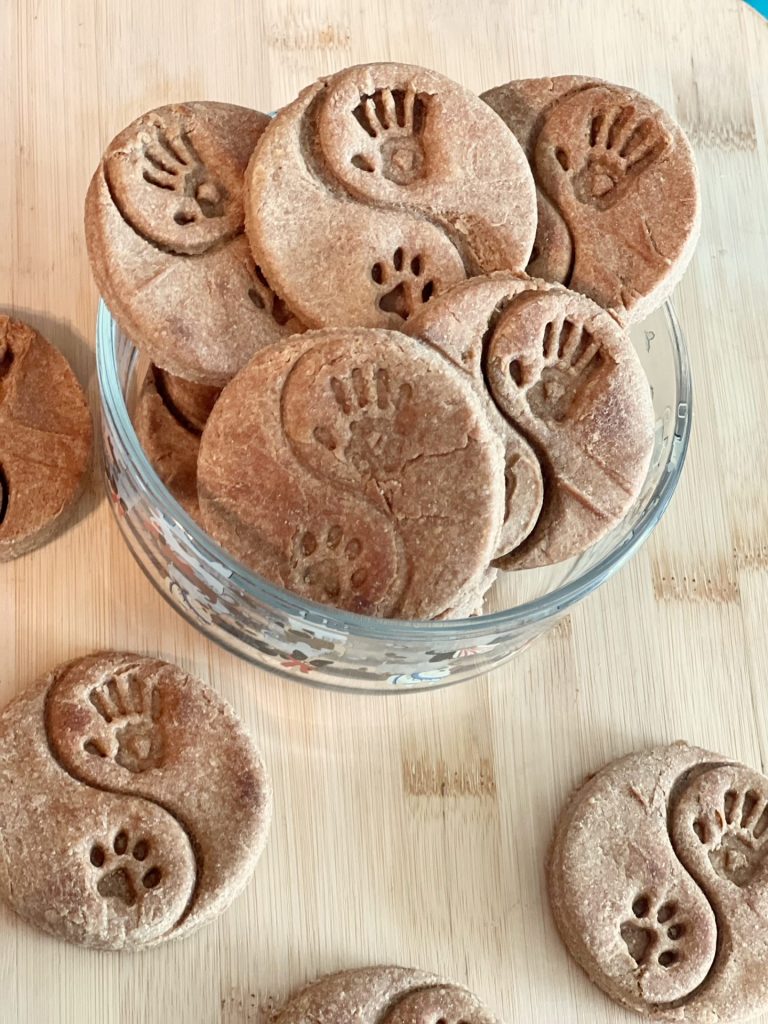 Cheap and Easy Peanut Butter Dog Treats.